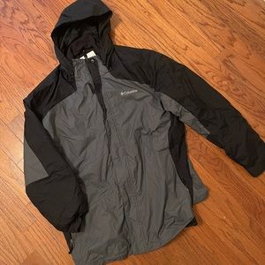 SOLD Like New! Men’s XXL Columbia rain snow jacket coat grey black